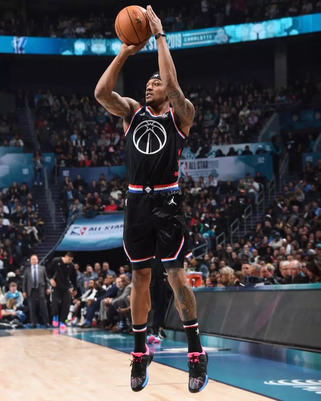 数据背后是 数据背后是